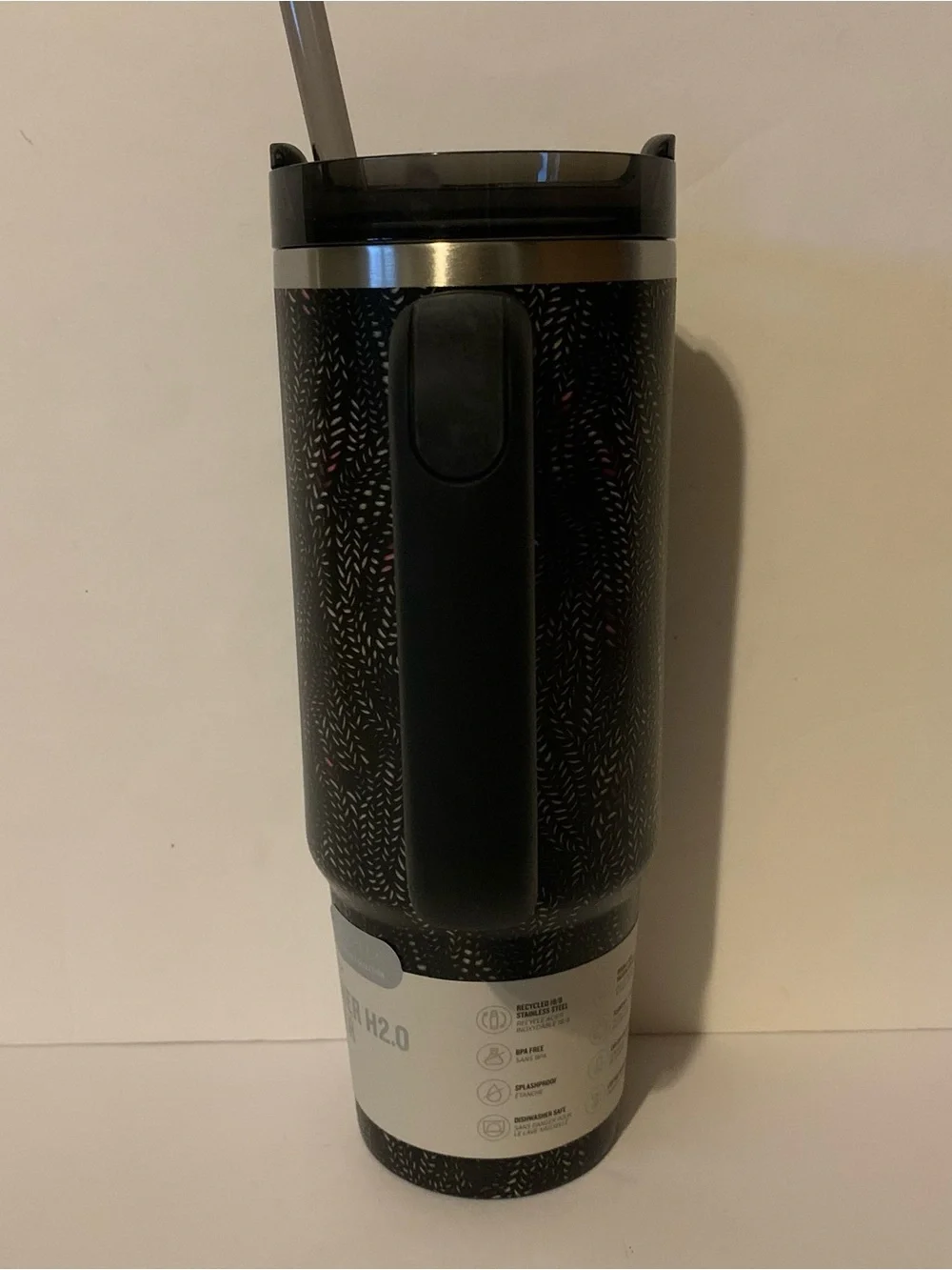NWT. STANLEY x Calia 30 oz Flowstate Quencher H2.0 Tumbler Black Serpent